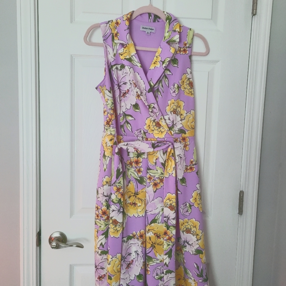 Floral dress Size 10 Shelby & Palmer